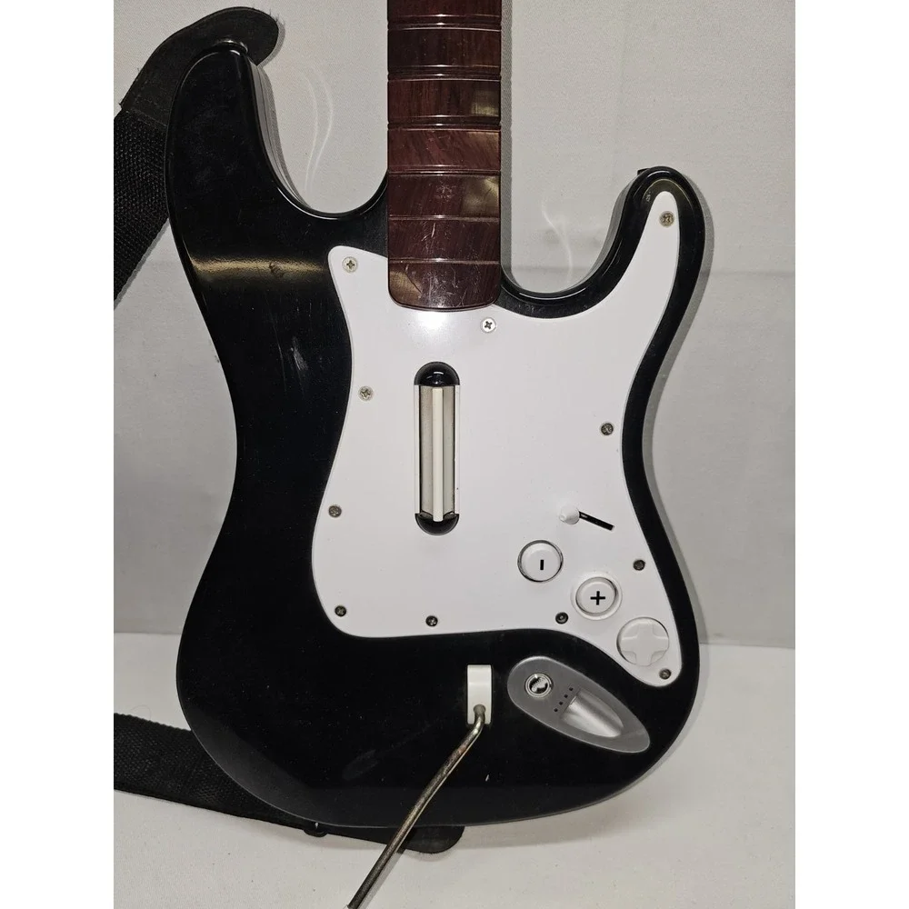 Nintendo Wii Rock Band Fender Stratocaster Wireless Guitar Harmonix No Dongle